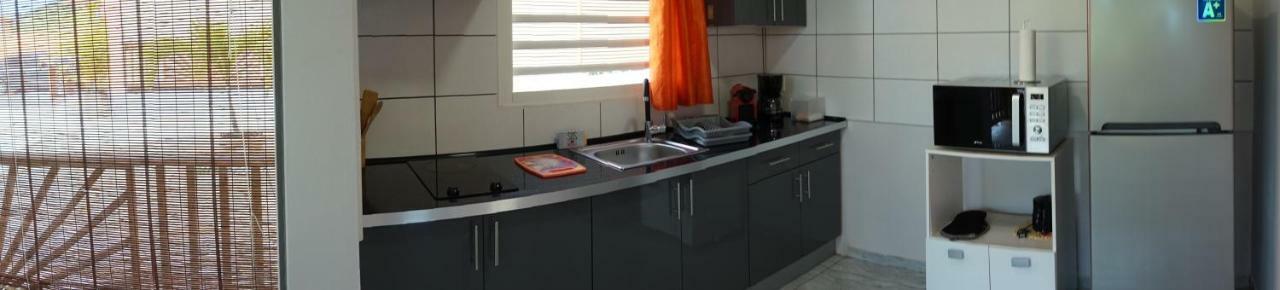 Les Gites du Bonheur Deshaies Extérieur photo
